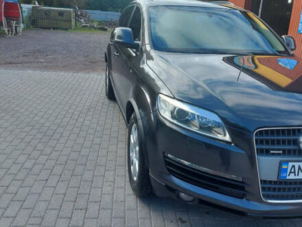 Черный Ауди Ку 7, объемом двигателя 0 л и пробегом 285 тыс. км за 9700 $, фото 1 на Automoto.ua