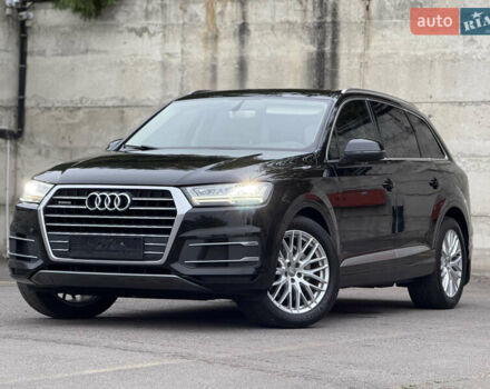 Черный Ауди Ку 7, объемом двигателя 3 л и пробегом 269 тыс. км за 28999 $, фото 1 на Automoto.ua