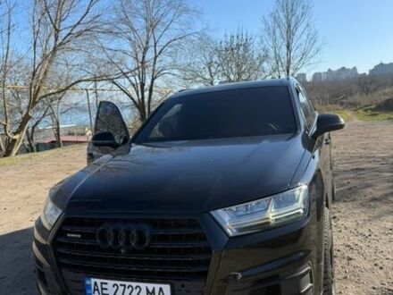 Черный Ауди Ку 7, объемом двигателя 3 л и пробегом 230 тыс. км за 22500 $, фото 1 на Automoto.ua