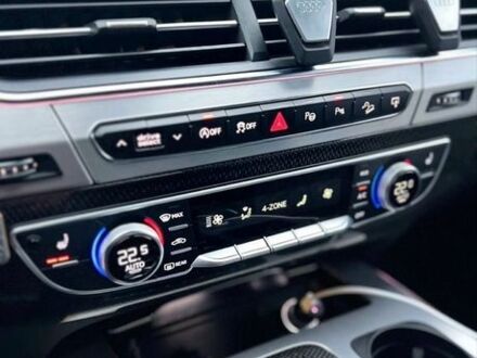 Чорний Ауді Ку 7, об'ємом двигуна 4 л та пробігом 310 тис. км за 32898 $, фото 1 на Automoto.ua