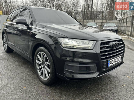 Ауди Ку 7 2017 в Кривом Роге на Automoto.ua Черный Ауди Ку 7, объемом двигателя 0 л и пробегом 135 тыс. км за 45500 $, фото 1 на Automoto.ua
