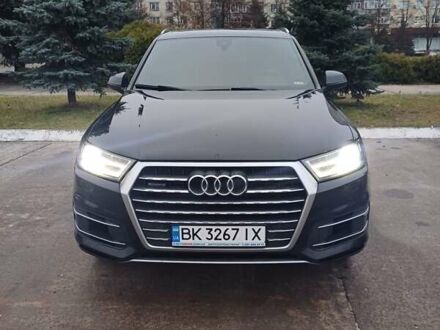 Черный Ауди Ку 7, объемом двигателя 3 л и пробегом 240 тыс. км за 21000 $, фото 1 на Automoto.ua