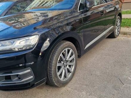 Черный Ауди Ку 7, объемом двигателя 3 л и пробегом 60 тыс. км за 40990 $, фото 1 на Automoto.ua