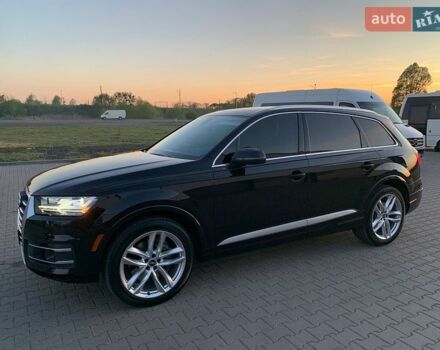 Черный Ауди Ку 7, объемом двигателя 3 л и пробегом 170 тыс. км за 25000 $, фото 1 на Automoto.ua