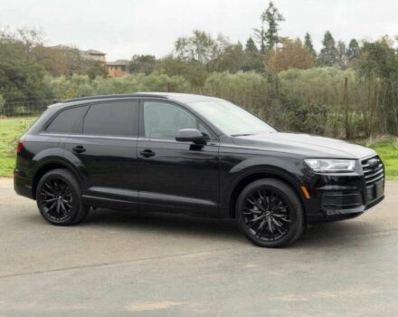 Черный Ауди Ку 7, объемом двигателя 2 л и пробегом 30 тыс. км за 13000 $, фото 1 на Automoto.ua