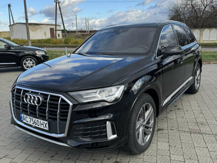 Черный Ауди Ку 7, объемом двигателя 2 л и пробегом 145 тыс. км за 39500 $, фото 1 на Automoto.ua