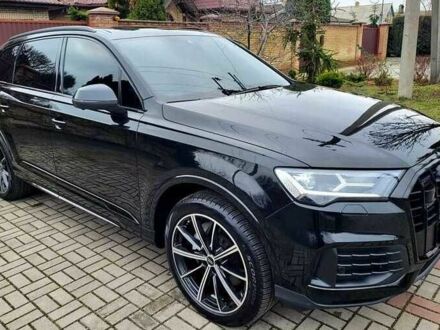 Черный Ауди Ку 7, объемом двигателя 3 л и пробегом 31 тыс. км за 38000 $, фото 1 на Automoto.ua