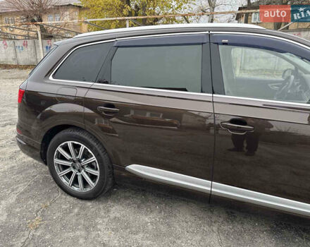 Коричневый Ауди Ку 7, объемом двигателя 2.97 л и пробегом 215 тыс. км за 40000 $, фото 4 на Automoto.ua