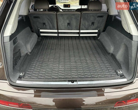 Коричневый Ауди Ку 7, объемом двигателя 2.97 л и пробегом 215 тыс. км за 40000 $, фото 41 на Automoto.ua