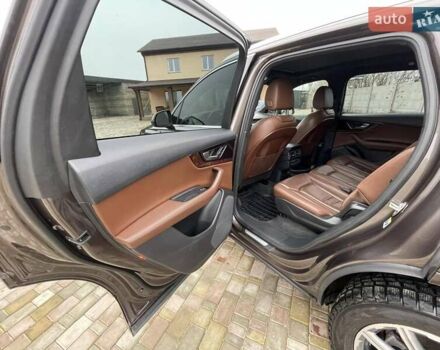 Коричневий Ауді Ку 7, об'ємом двигуна 3 л та пробігом 185 тис. км за 25000 $, фото 26 на Automoto.ua