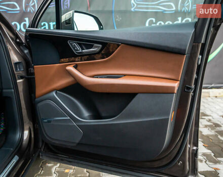 Коричневий Ауді Ку 7, об'ємом двигуна 3 л та пробігом 214 тис. км за 28400 $, фото 80 на Automoto.ua