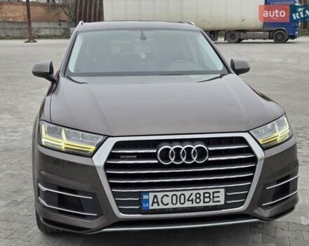 Коричневый Ауди Ку 7, объемом двигателя 2.97 л и пробегом 300 тыс. км за 32000 $, фото 2 на Automoto.ua