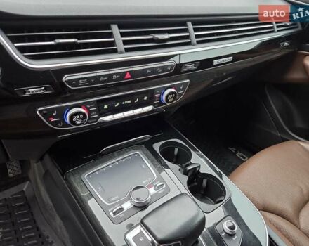 Коричневый Ауди Ку 7, объемом двигателя 2.97 л и пробегом 300 тыс. км за 32000 $, фото 14 на Automoto.ua