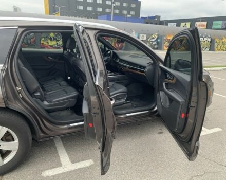 Ауди Ку 7 2017 в Киеве на Automoto.ua Коричневый Ауди Ку 7, объемом двигателя 2 л и пробегом 250 тыс. км за 25500 $, фото 6 на Automoto.ua