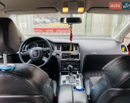 Красный Ауди Ку 7, объемом двигателя 2.97 л и пробегом 212 тыс. км за 12500 $, фото 4 на Automoto.ua