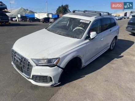 Ауди Ку 7 2020 в Львове на Automoto.ua Красный Ауди Ку 7, объемом двигателя 3 л и пробегом 89 тыс. км за 39800 $, фото 1 на Automoto.ua