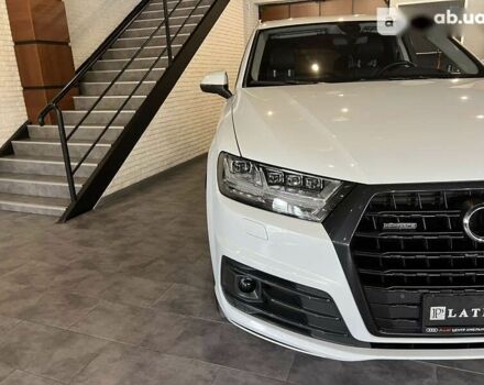 Ауди Ку 7, объемом двигателя 2 л и пробегом 104 тыс. км за 42500 $, фото 1 на Automoto.ua