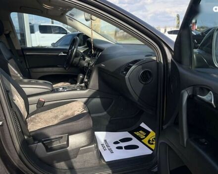 Ауді Ку 7, об'ємом двигуна 3 л та пробігом 208 тис. км за 14000 $, фото 24 на Automoto.ua