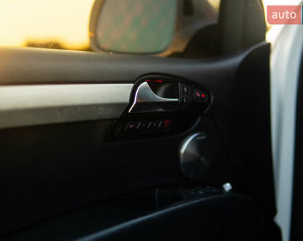 Ауди Ку 7, объемом двигателя 2.97 л и пробегом 208 тыс. км за 21100 $, фото 18 на Automoto.ua