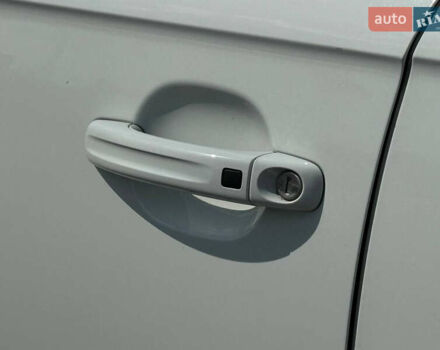 Ауди Ку 7, объемом двигателя 3 л и пробегом 205 тыс. км за 19500 $, фото 19 на Automoto.ua