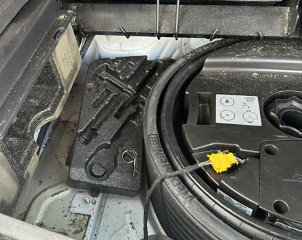 Ауди Ку 7, объемом двигателя 3 л и пробегом 195 тыс. км за 18500 $, фото 19 на Automoto.ua