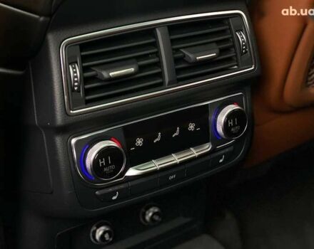 Ауді Ку 7, об'ємом двигуна 3 л та пробігом 166 тис. км за 22500 $, фото 21 на Automoto.ua