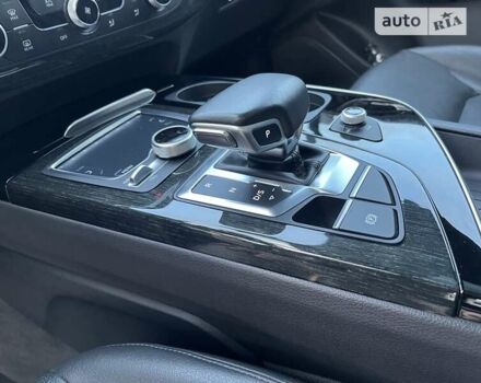 Ауді Ку 7, об'ємом двигуна 3 л та пробігом 98 тис. км за 34900 $, фото 27 на Automoto.ua