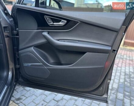 Ауді Ку 7, об'ємом двигуна 3 л та пробігом 168 тис. км за 25900 $, фото 33 на Automoto.ua