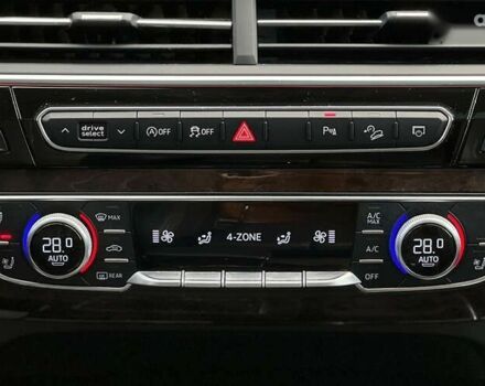 Ауди Ку 7, объемом двигателя 3 л и пробегом 120 тыс. км за 33700 $, фото 16 на Automoto.ua