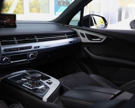 Ауди Ку 7, объемом двигателя 3 л и пробегом 149 тыс. км за 45000 $, фото 14 на Automoto.ua
