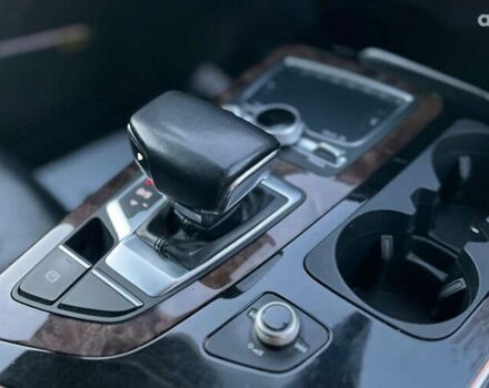 Ауді Ку 7, об'ємом двигуна 3 л та пробігом 178 тис. км за 32900 $, фото 14 на Automoto.ua