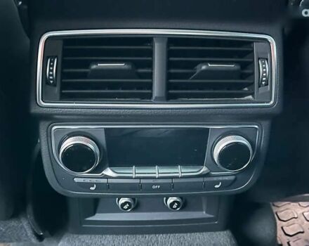 Ауді Ку 7, об'ємом двигуна 3 л та пробігом 178 тис. км за 32900 $, фото 20 на Automoto.ua