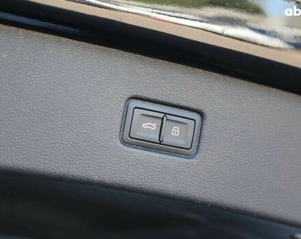 Ауді Ку 7, об'ємом двигуна 3 л та пробігом 143 тис. км за 28000 $, фото 26 на Automoto.ua