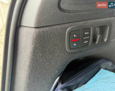 Ауди Ку 7, объемом двигателя 3 л и пробегом 165 тыс. км за 43000 $, фото 16 на Automoto.ua