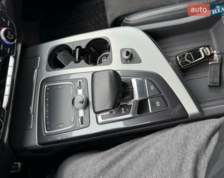 Ауди Ку 7, объемом двигателя 3 л и пробегом 165 тыс. км за 43000 $, фото 27 на Automoto.ua