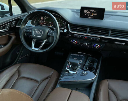 Ауди Ку 7, объемом двигателя 3 л и пробегом 94 тыс. км за 32000 $, фото 12 на Automoto.ua