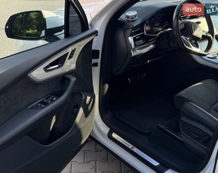 Ауді Ку 7 2020 у Хмельницькому на Automoto.ua Ауді Ку 7, об'ємом двигуна 2.97 л та пробігом 80 тис. км за 63999 $, фото 26 на Automoto.ua