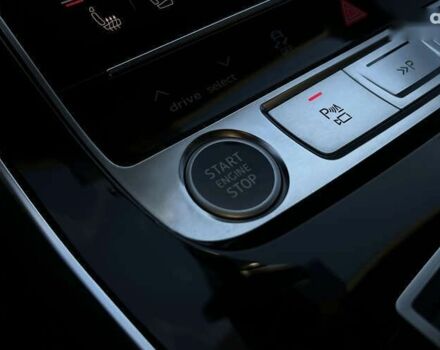 Ауди Ку 7, объемом двигателя 0 л и пробегом 112 тыс. км за 93000 $, фото 22 на Automoto.ua