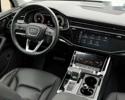 Ауді Ку 7, об'ємом двигуна 3 л та пробігом 47 тис. км за 53900 $, фото 24 на Automoto.ua