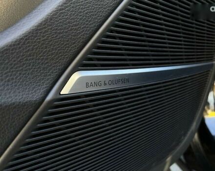 Ауди Ку 7, объемом двигателя 0 л и пробегом 112 тыс. км за 93000 $, фото 13 на Automoto.ua