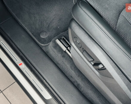 купить новое авто Ауди Ку 7 2025 года от официального дилера Порше Захід Ауди фото