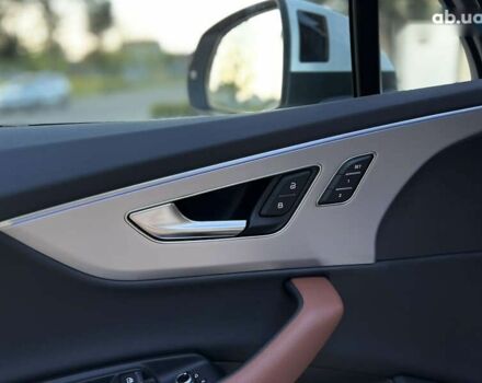 Ауди Ку 7, объемом двигателя 2 л и пробегом 1 тыс. км за 76000 $, фото 29 на Automoto.ua