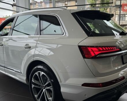 Ауди Ку 7, объемом двигателя 1.98 л и пробегом 0 тыс. км за 75767 $, фото 4 на Automoto.ua