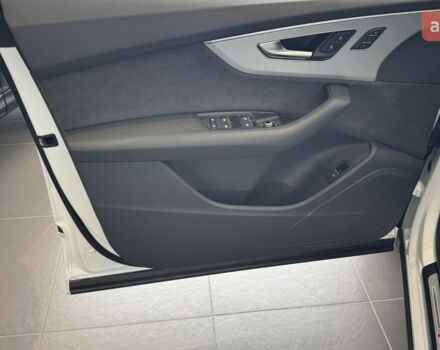 Ауди Ку 7, объемом двигателя 1.98 л и пробегом 0 тыс. км за 75767 $, фото 7 на Automoto.ua