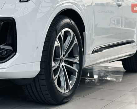 купить новое авто Ауди Ку 7 2025 года от официального дилера Порше Захід Ауди фото