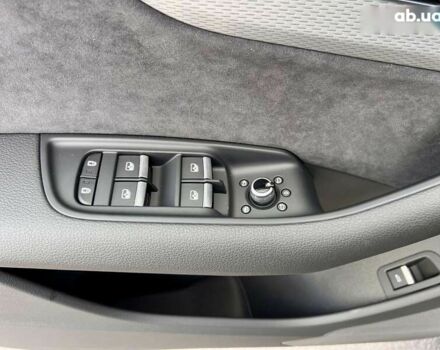 Ауди Ку 7, объемом двигателя 2 л и пробегом 1 тыс. км за 76999 $, фото 23 на Automoto.ua