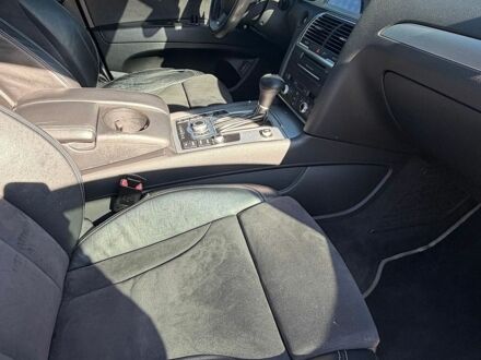Ауді Ку 7, об'ємом двигуна 4.13 л та пробігом 299 тис. км за 13000 $, фото 1 на Automoto.ua