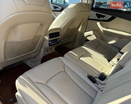 Ауди Ку 7, объемом двигателя 3 л и пробегом 180 тыс. км за 25000 $, фото 1 на Automoto.ua