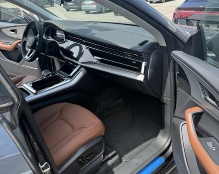Серый Ауди Ку 7, объемом двигателя 3 л и пробегом 1 тыс. км за 92000 $, фото 3 на Automoto.ua