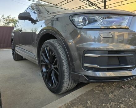 Серый Ауди Ку 7, объемом двигателя 2 л и пробегом 162 тыс. км за 23500 $, фото 1 на Automoto.ua